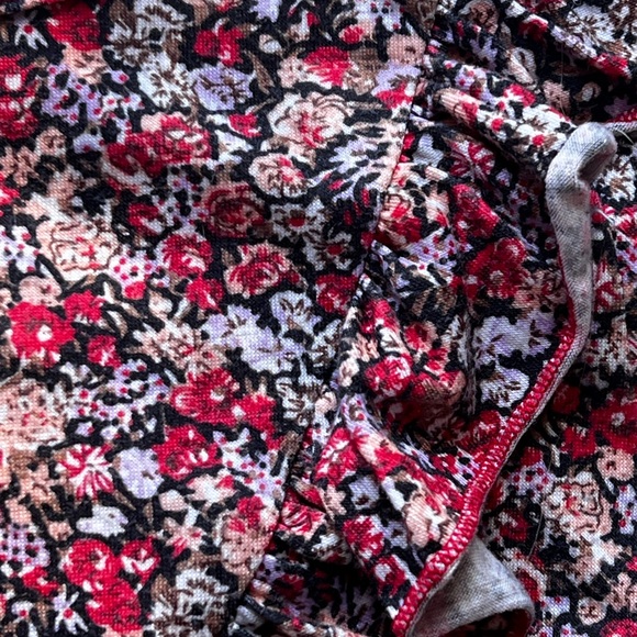 Phil And Phoebe Floral Print Top & Skirt Outfit - Picture 11 of 13